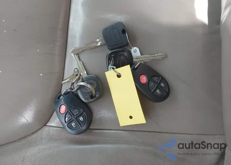 2004 Toyota Sienna Xle Limited из США, поврежденный, VIN 5TDBA22C84S017737